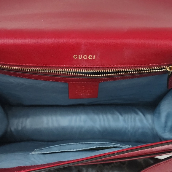 Authentic Gucci GG Marmont Red Leather Shoulder Bag Gold Hardware Gucci Handbag - Picture 10 of 14